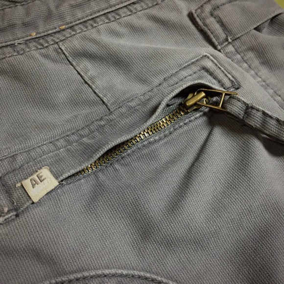 American Eagle cargo shorts like new - Picture 9 of 13